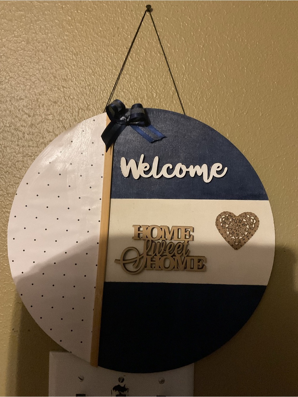 Welcome Home Round Wall Accent - Navy and White